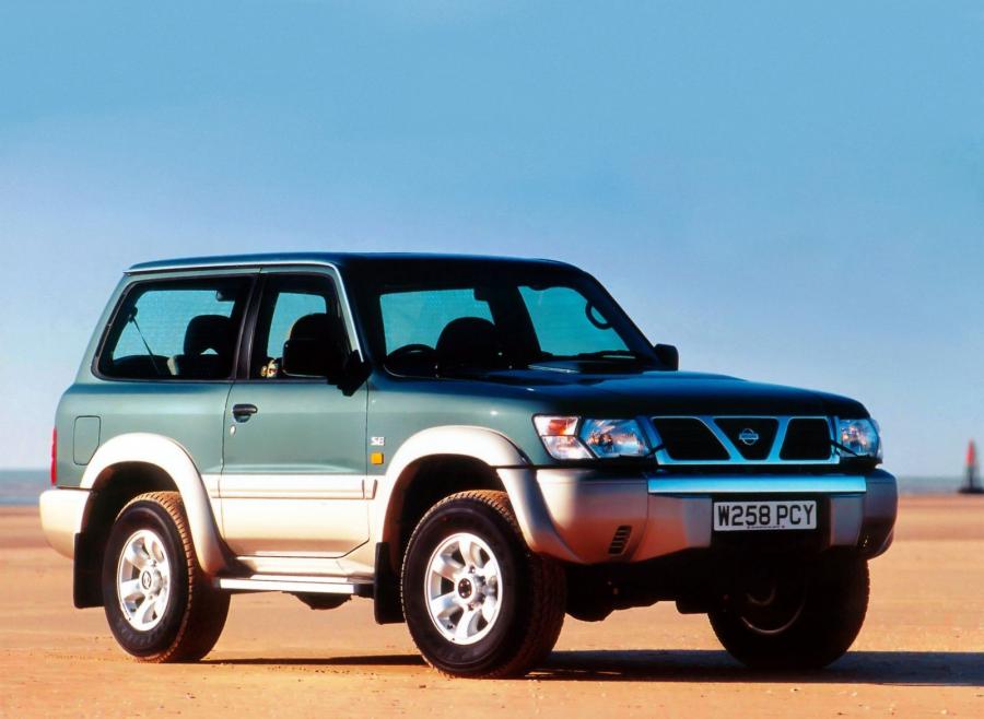  Nissan Patrol GR 3-Door 1997 года  (UK) (фото 3 из 3)